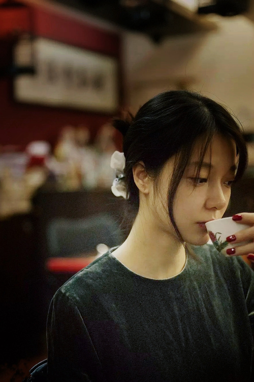 新疆男篮团队协作提升有效压制对手得分,新疆男篮主力