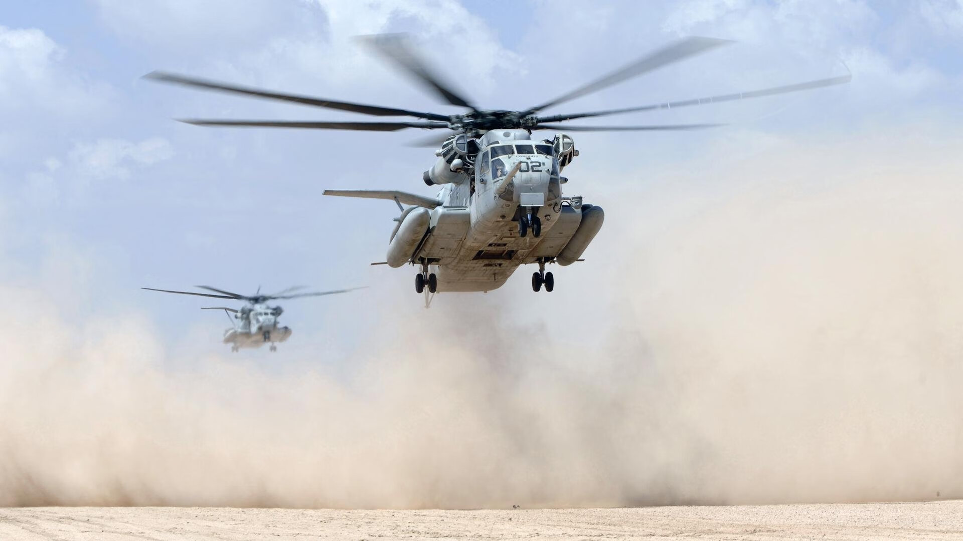 达米恩·麦肯齐:凭借超强的速度和精准的跑位,成为全黑队的进攻利器