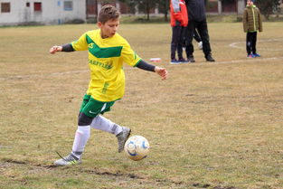 kaiyun网址-32岁神锋梅开二度，孔帕尼率队击败世俱杯冠军6连胜，孔帕尼绝杀